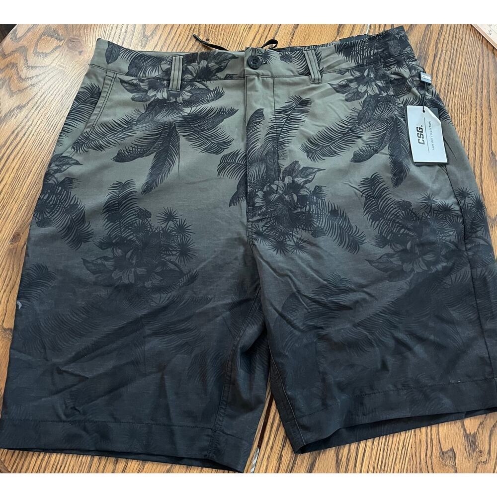 NWT CSG Mens Size 38 Olive Green Black Flat Front Floral Casual Bermuda Shorts